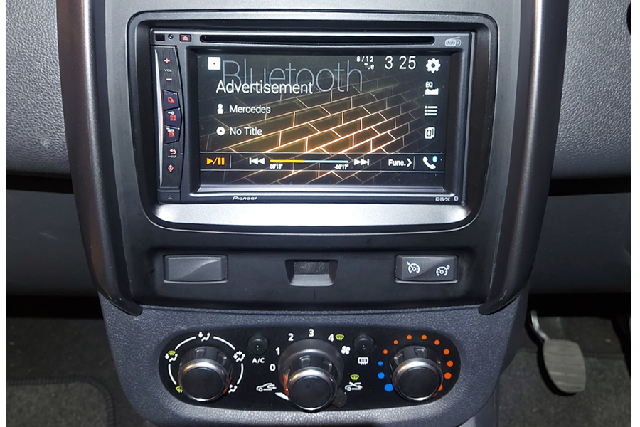 Stereo auto dacia logan Sets for All Types of Models 