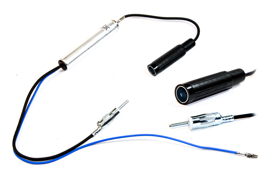 Aerial adapter DIN to DIN with 12v power feed