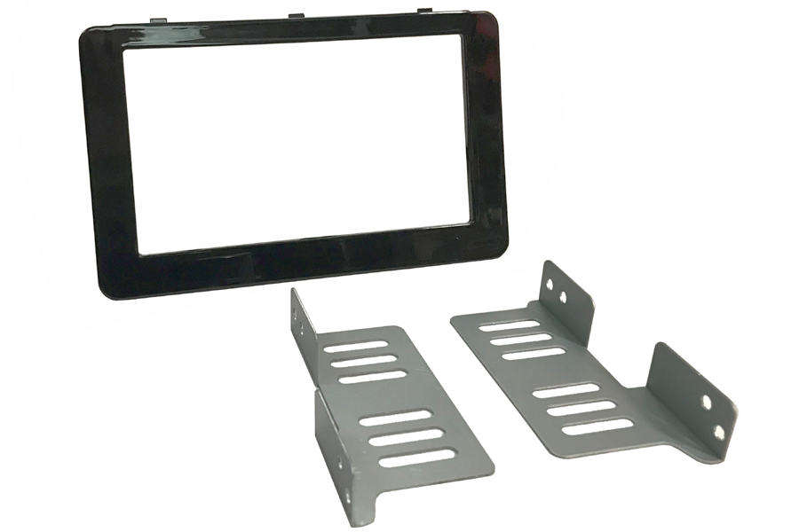 Toyota Hilux (2016 Onwards) Double DIN car audio fascia adapter panel (GLOSS BLACK)