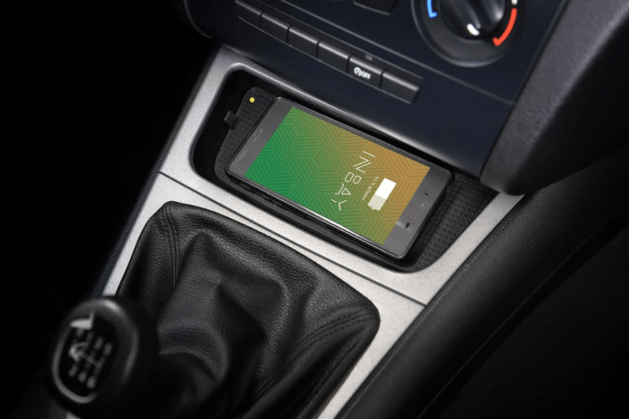 INBAY® BMW 1 Series (E81/E82/E87/E88) 10W integrated Wireless smartphone charging tray