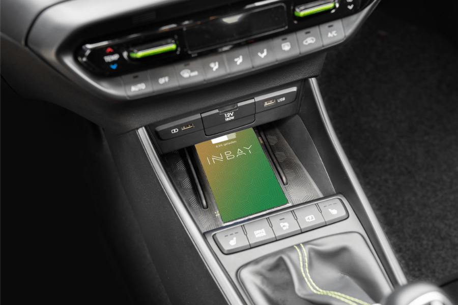 INBAY® Hyundai i20 & Bayon (BC3) 15W integrated Wireless smartphone charging pocket