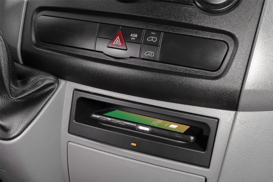 INBAY® Mercedes Sprinter W906 / VW Crafter (2006-2016) 10W Wireless smartphone charging pocket