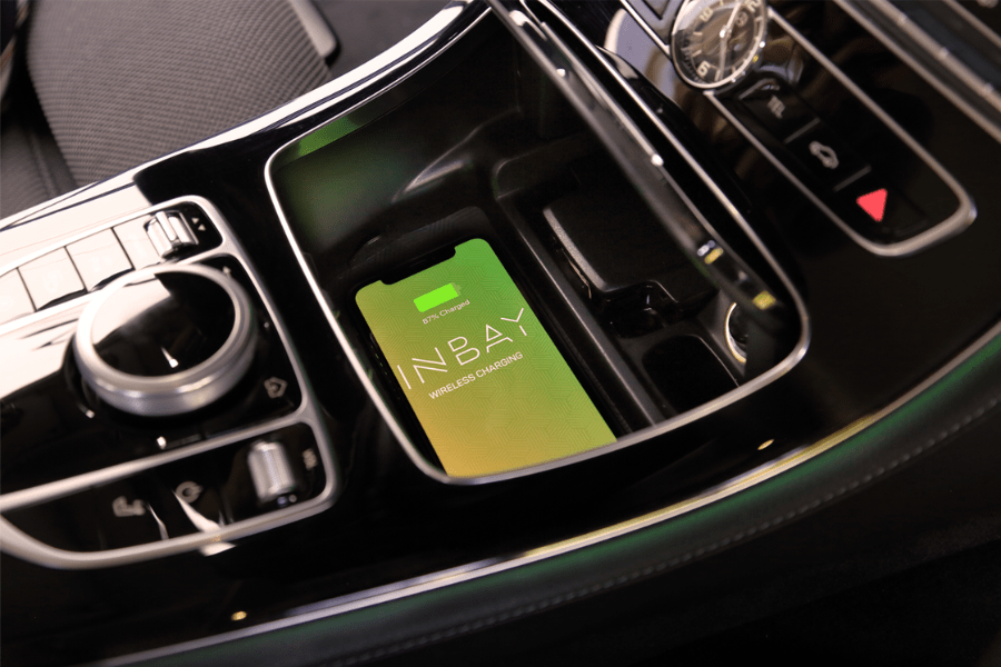 INBAY® Mercedes C, CLS, E, EQV & V-Class 10W Wireless smartphone charging pocket