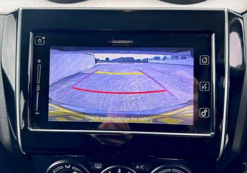 SUZ-SWI-07- Touchscreen Radio