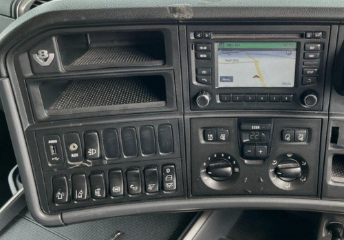 SCAN-06- Scania Navigation (Quadlock)