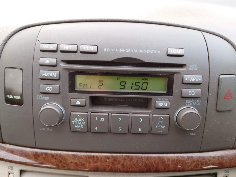 Sonata 05-09 CD Changer