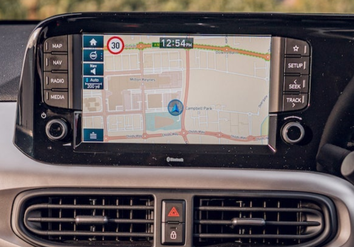 HYU-I10-17- 2023 Onwards Touchscreen Navigation